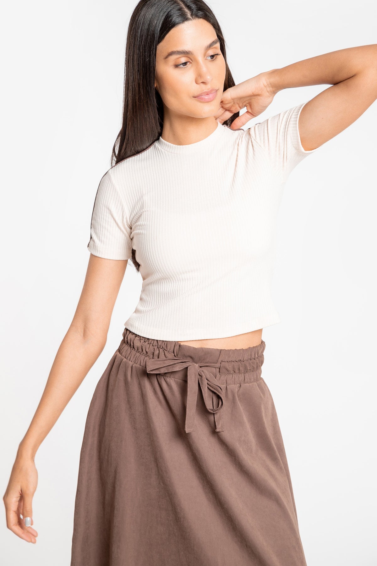 Minimal Lines Cropped Blouse