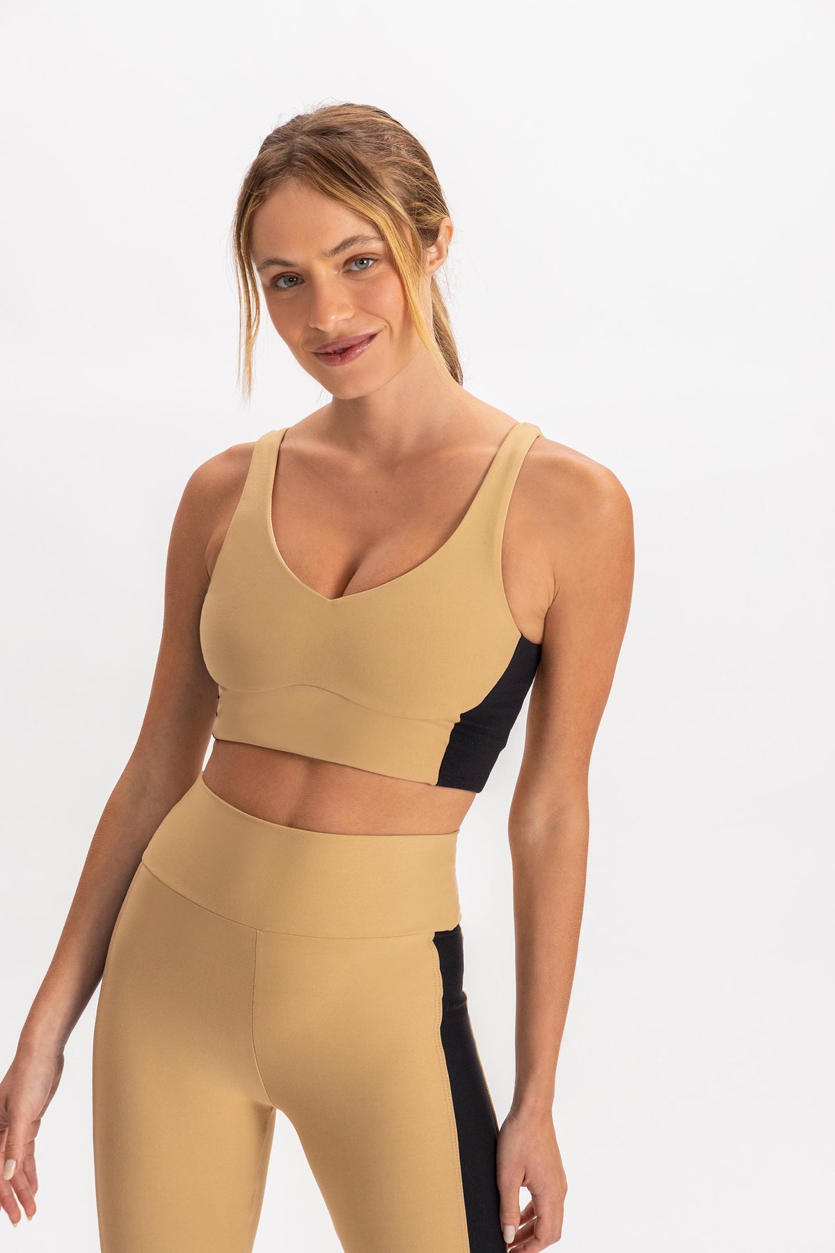 Contour Block Top